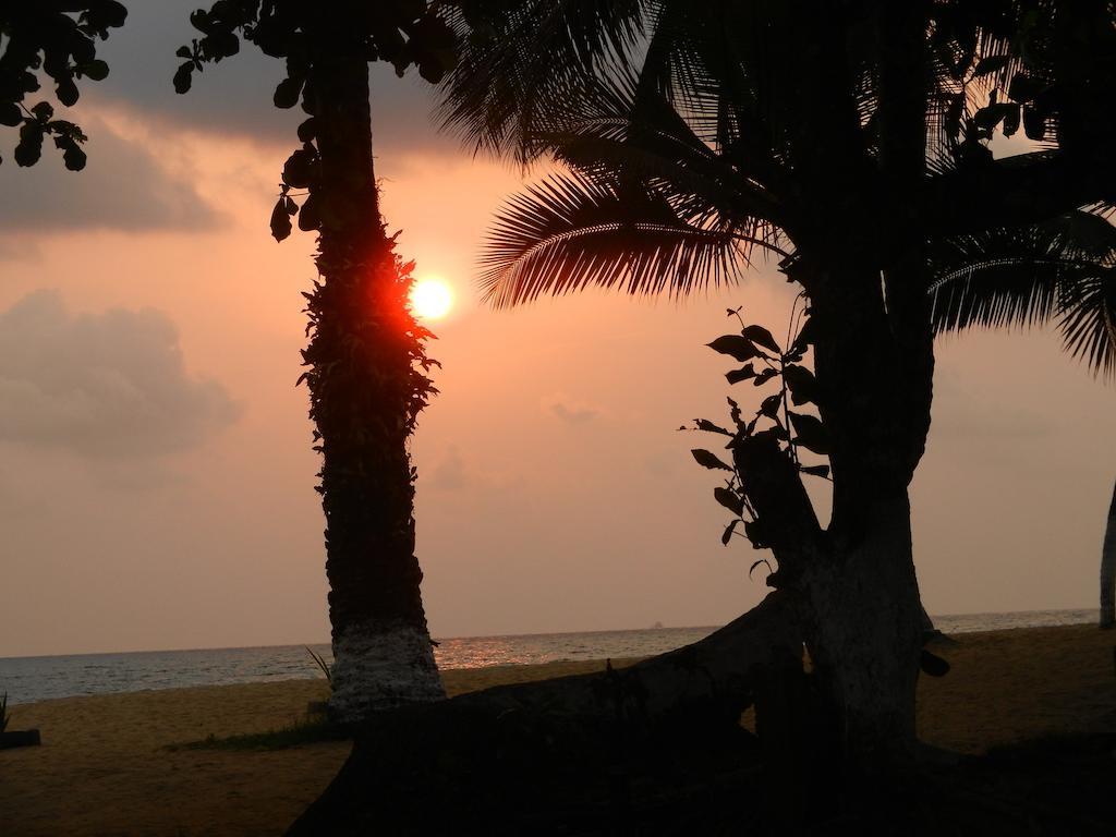 Hotel Tara Plage Kribi Ngoại thất bức ảnh