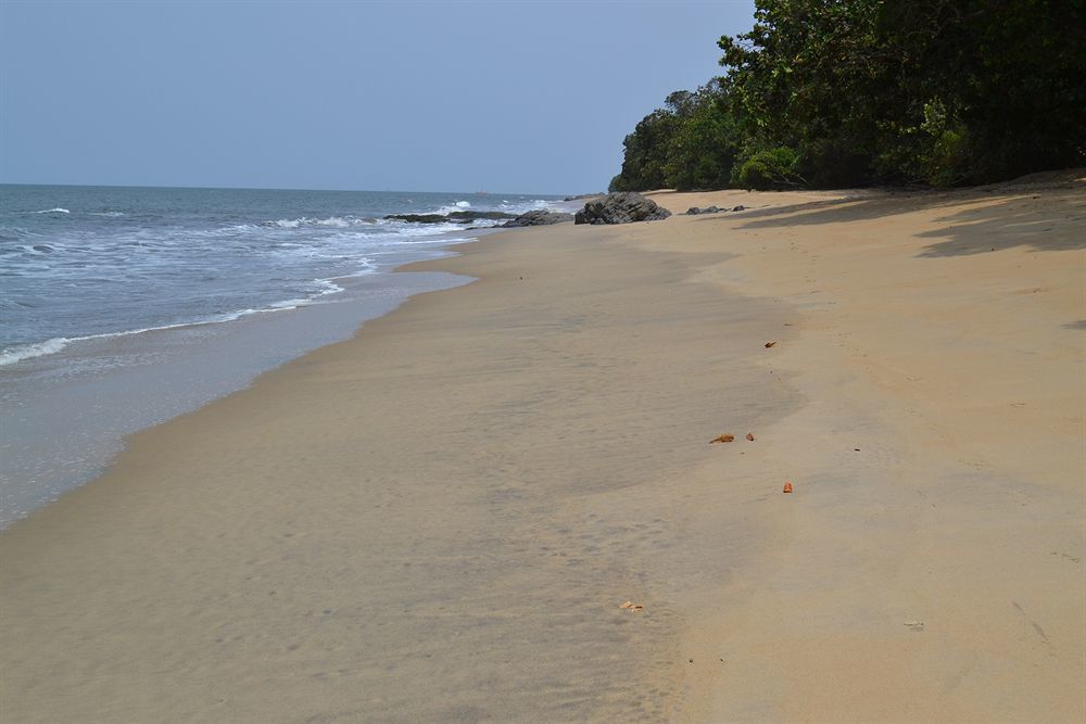 Hotel Tara Plage Kribi Ngoại thất bức ảnh